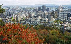 „Downtown seen from Mont-Royal“ von User:AnnaKucsma - Eigenes Werk. Lizenziert unter Creative Commons Attribution 2.5 über Wikimedia Commons - http://commons.wikimedia.org/wiki/File:Downtown_seen_from_Mont-Royal.jpg#mediaviewer/File:Downtown_seen_from_Mont-Royal.jpg
