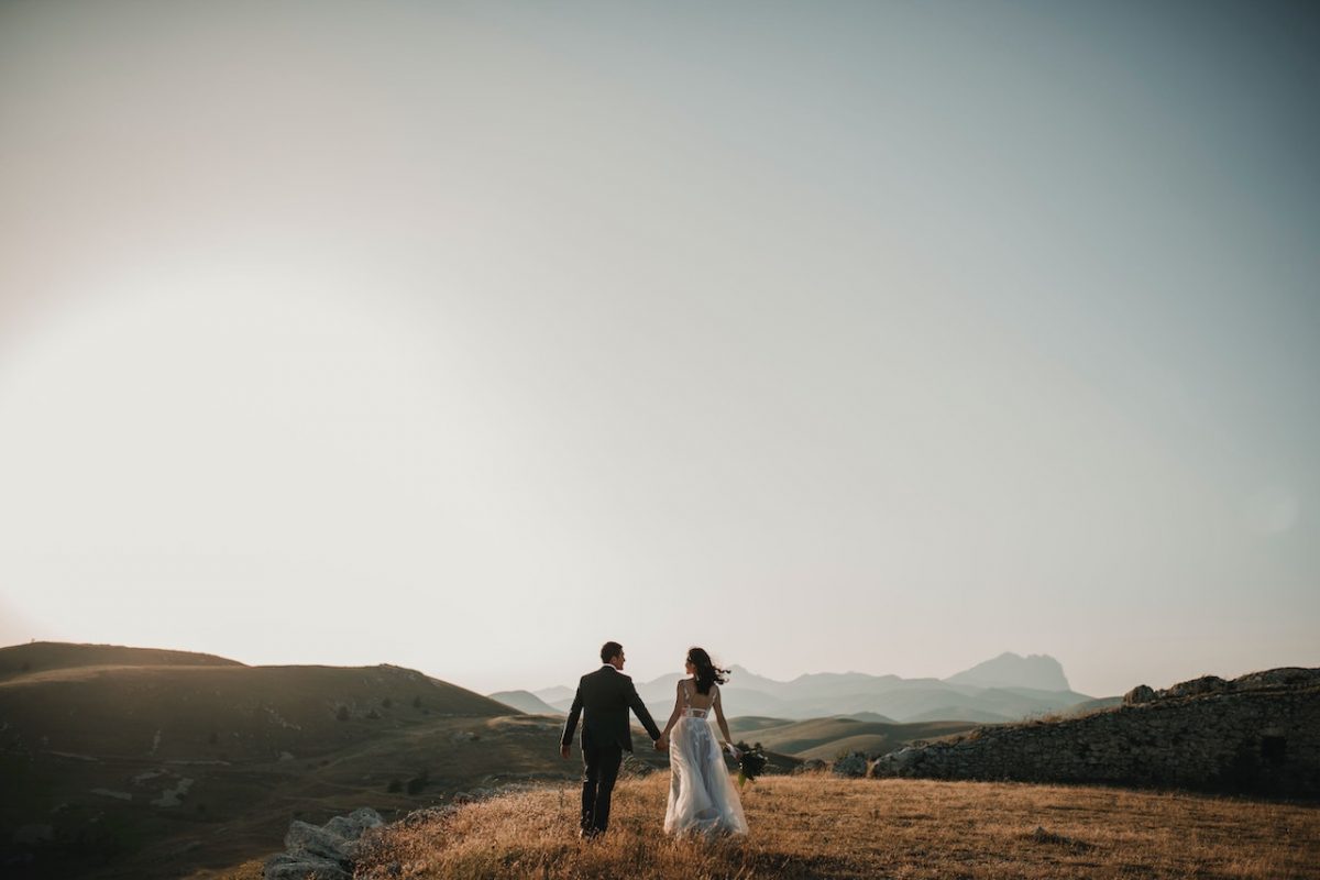 How To Plan A Destination Wedding On A Budget
